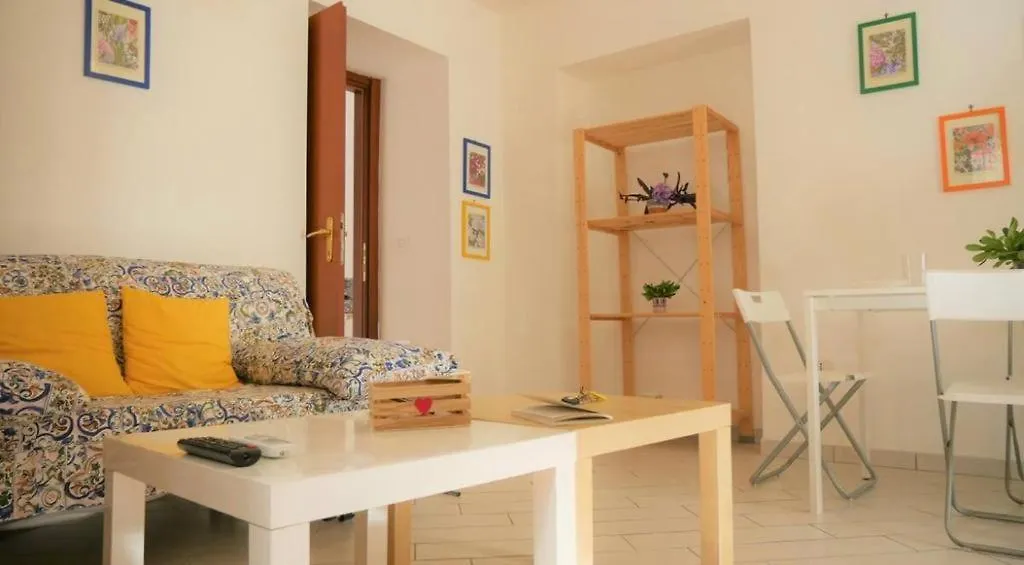 House With Garden And Parking Space In Mergellina Naples 0*,  Italy