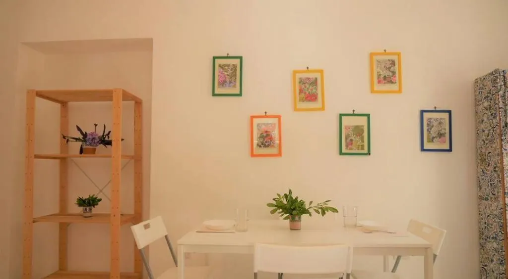 House With Garden And Parking Space In Mergellina Naples 0*,  Italy