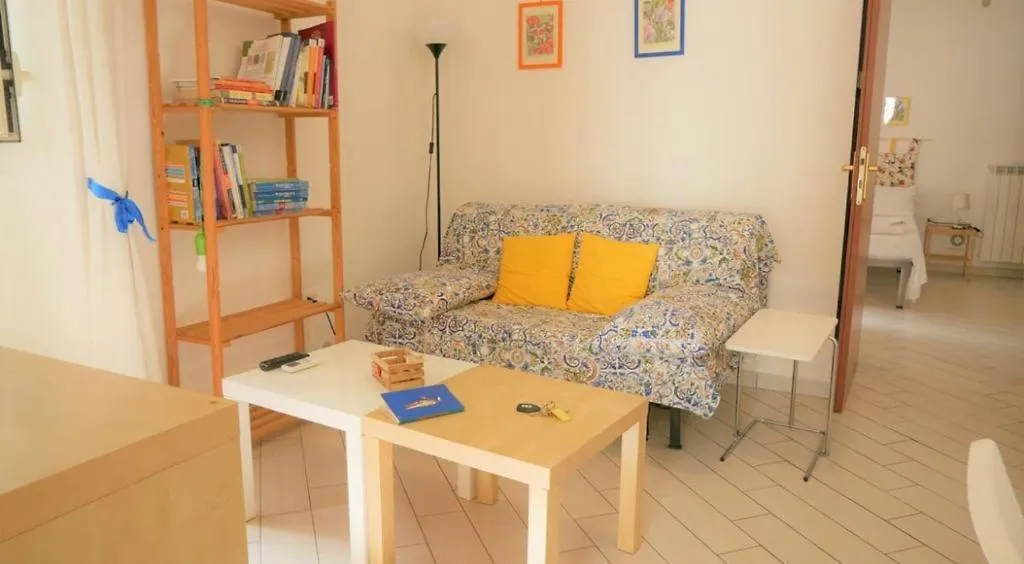 Apartment House With Garden And Parking Space In Mergellina Naples